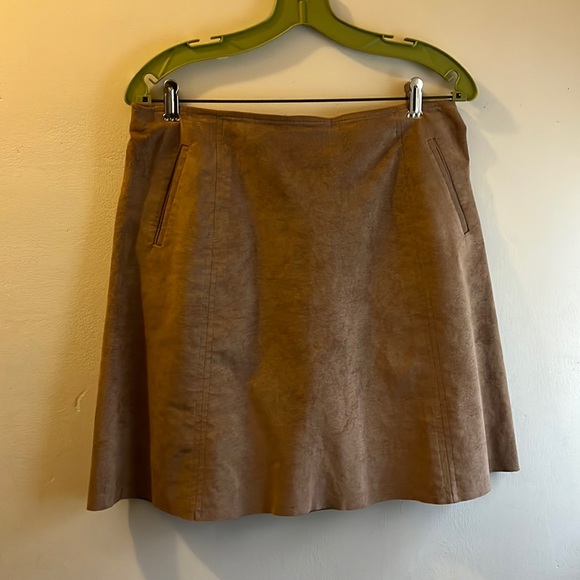 Vintage ultrasuede tan skirt size medium - Picture 1 of 6